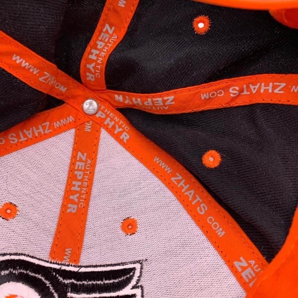 Philadelphia Flyers NHL Orange/Black Snapback Zephyr Sewn Baseball Cap Hat EUC - Picture 7 of 9